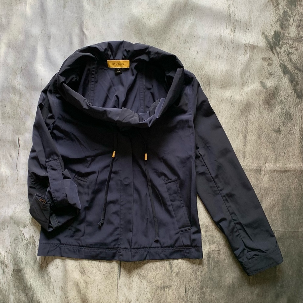 St John Windbreaker Jacket Navy Blue Gold Accents Size P Yellow Label